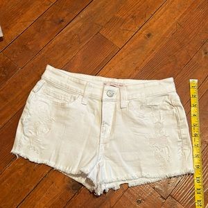 White, tried on one time. New without tags Size 1 shortie